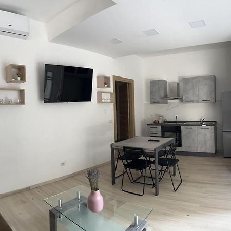 Villa Milano Apt. N. 1 Kültér fotó